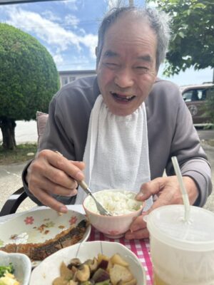 image1_2.jpeg